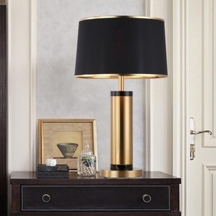 Tafellamp Modern Design – Goud met Zwarte Kap